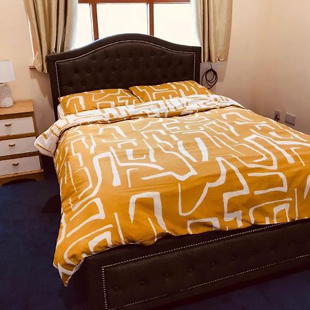 Lovely 3 Bedroom Apartment In Buncrana Bagian luar foto